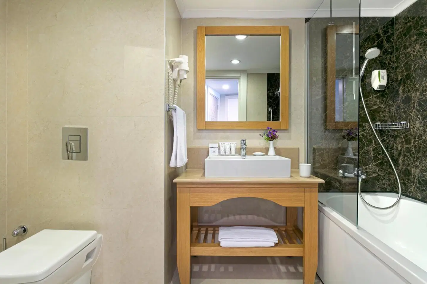 Limak Arcadia Sport Resort Badezimmer