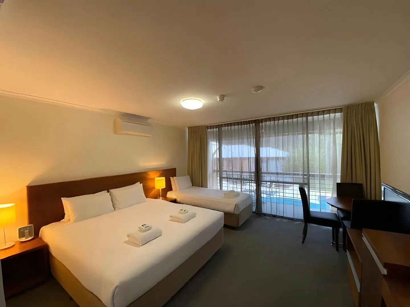 Margarets In Town Apartments ROOM_EXAMPLE