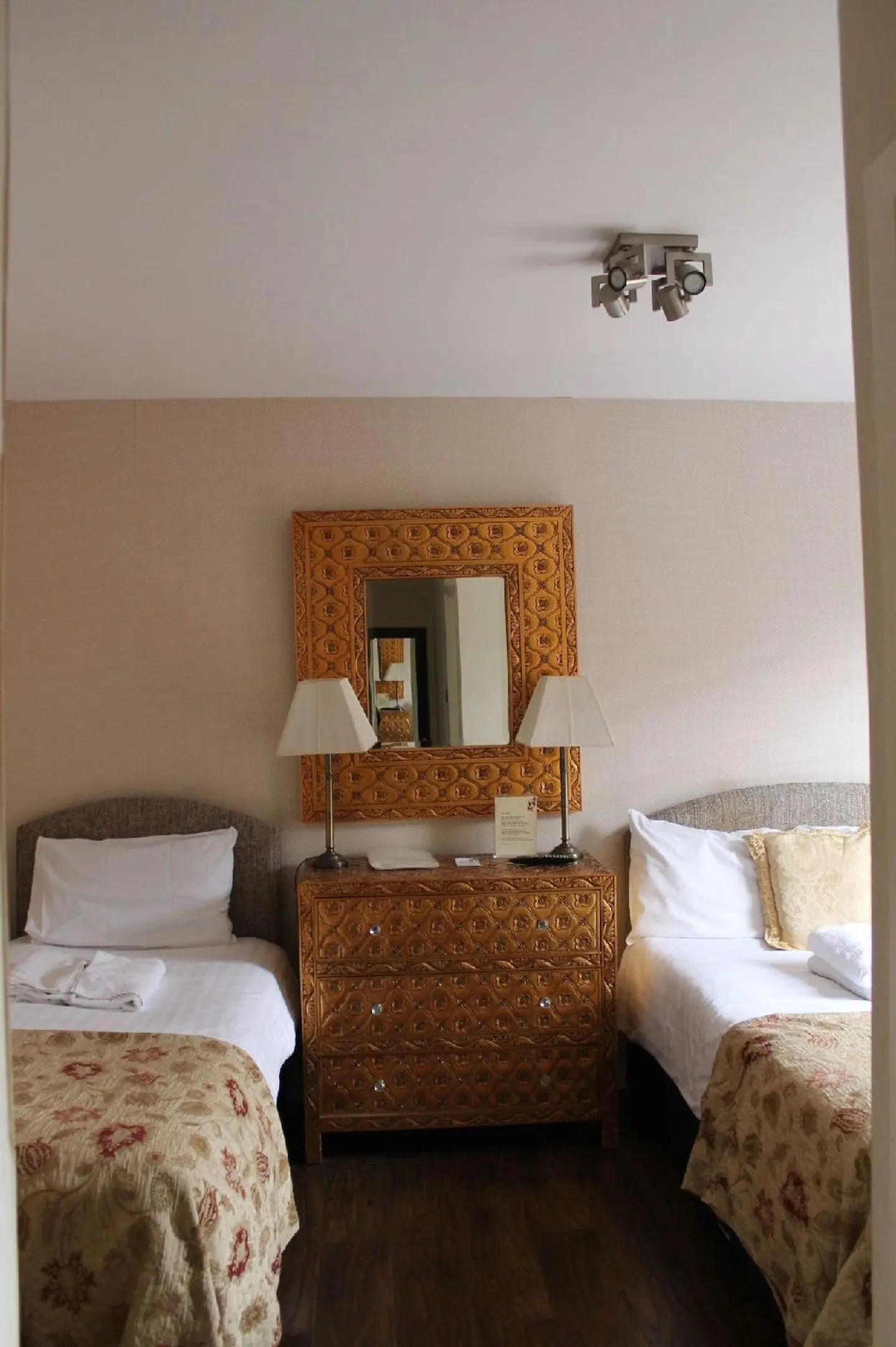 The Wimbledon Hotel ROOM_EXAMPLE