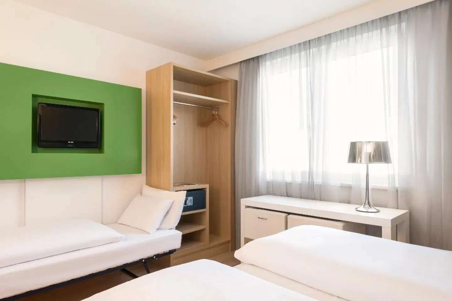 NH Berlin Potsdamer Platz ROOM_EXAMPLE