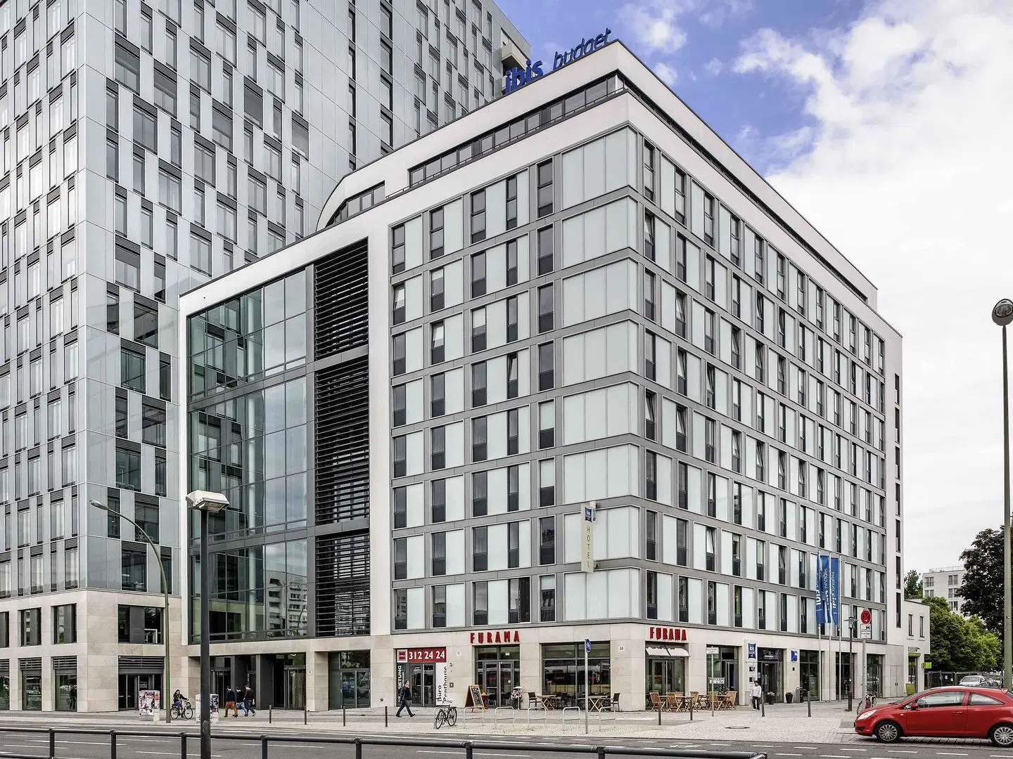 ibis budget Berlin Alexanderplatz EXTERIOR