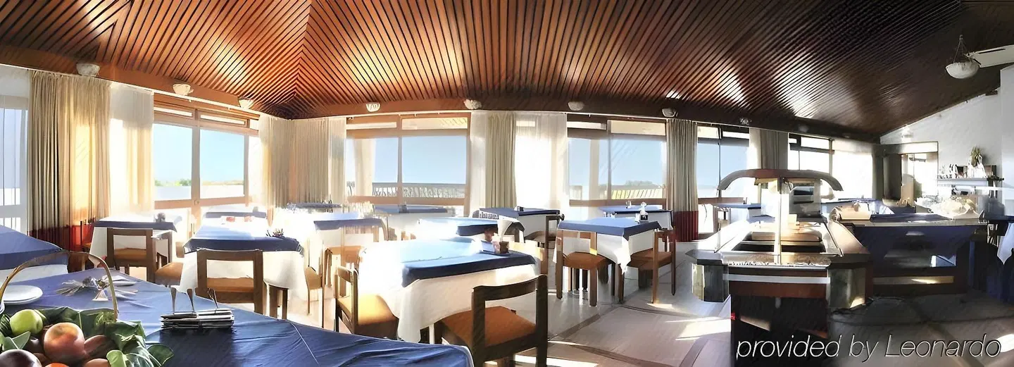 OZADI Tavira Hotel Restaurant