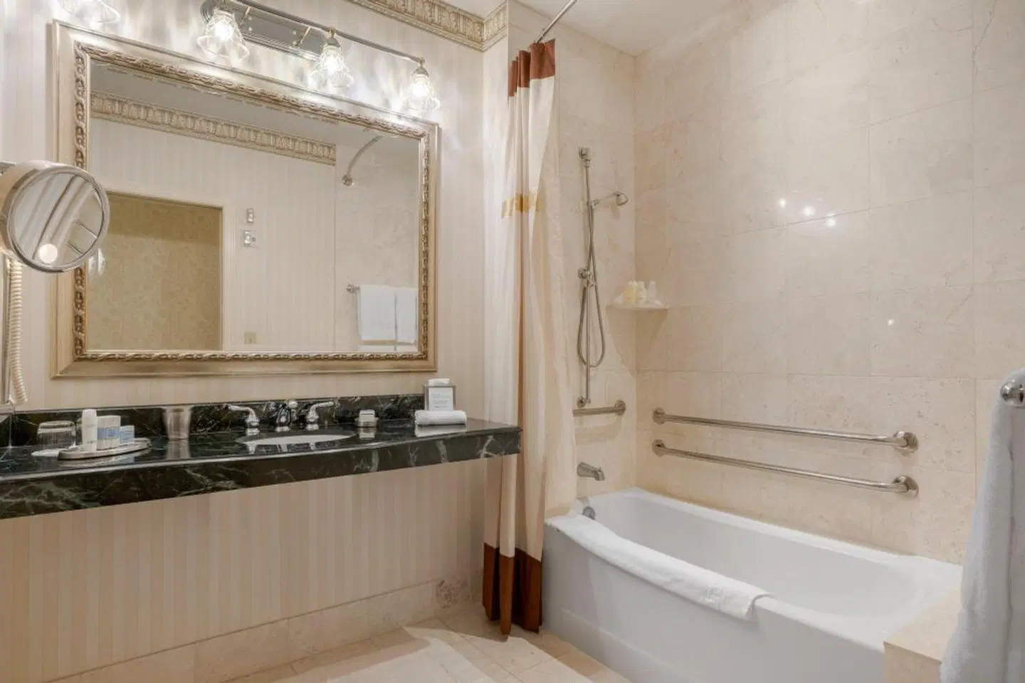 Omni San Francisco Badezimmer