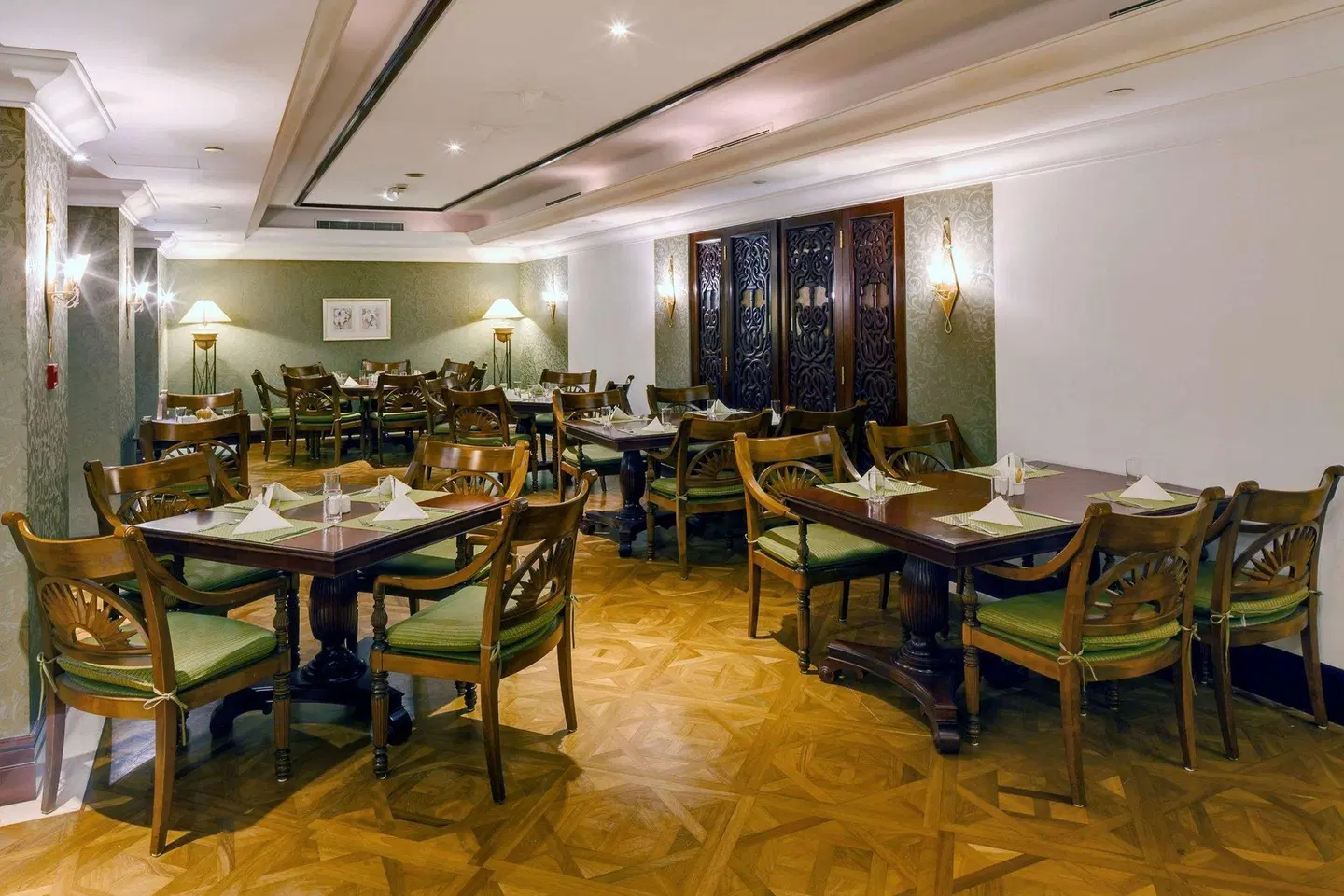 Novel Hotel City Center Restaurant