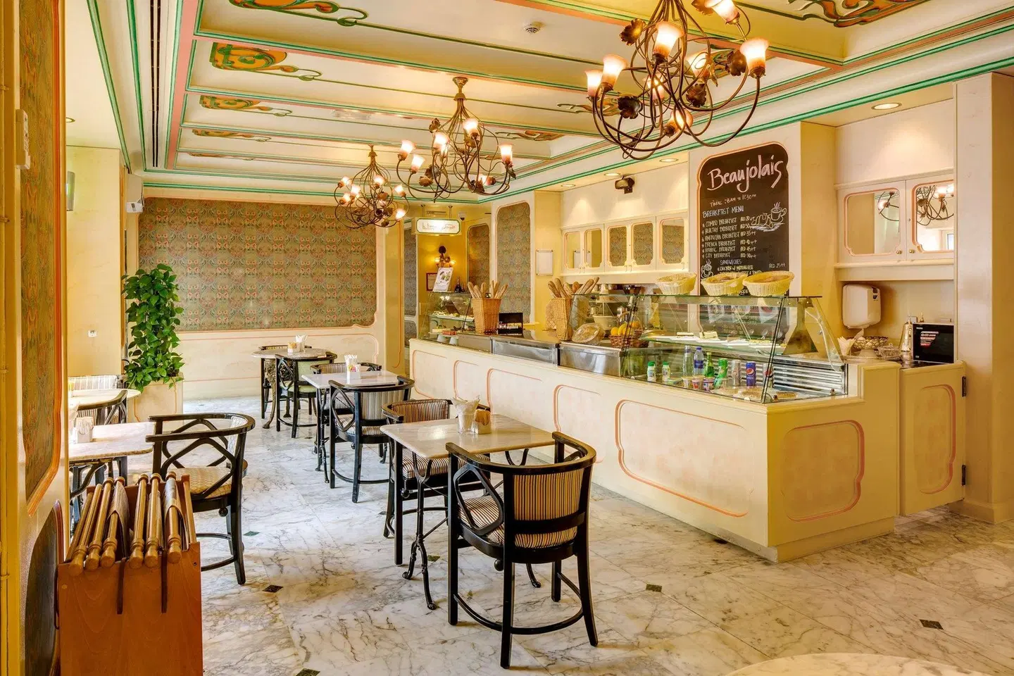 Novel Hotel City Center Bar