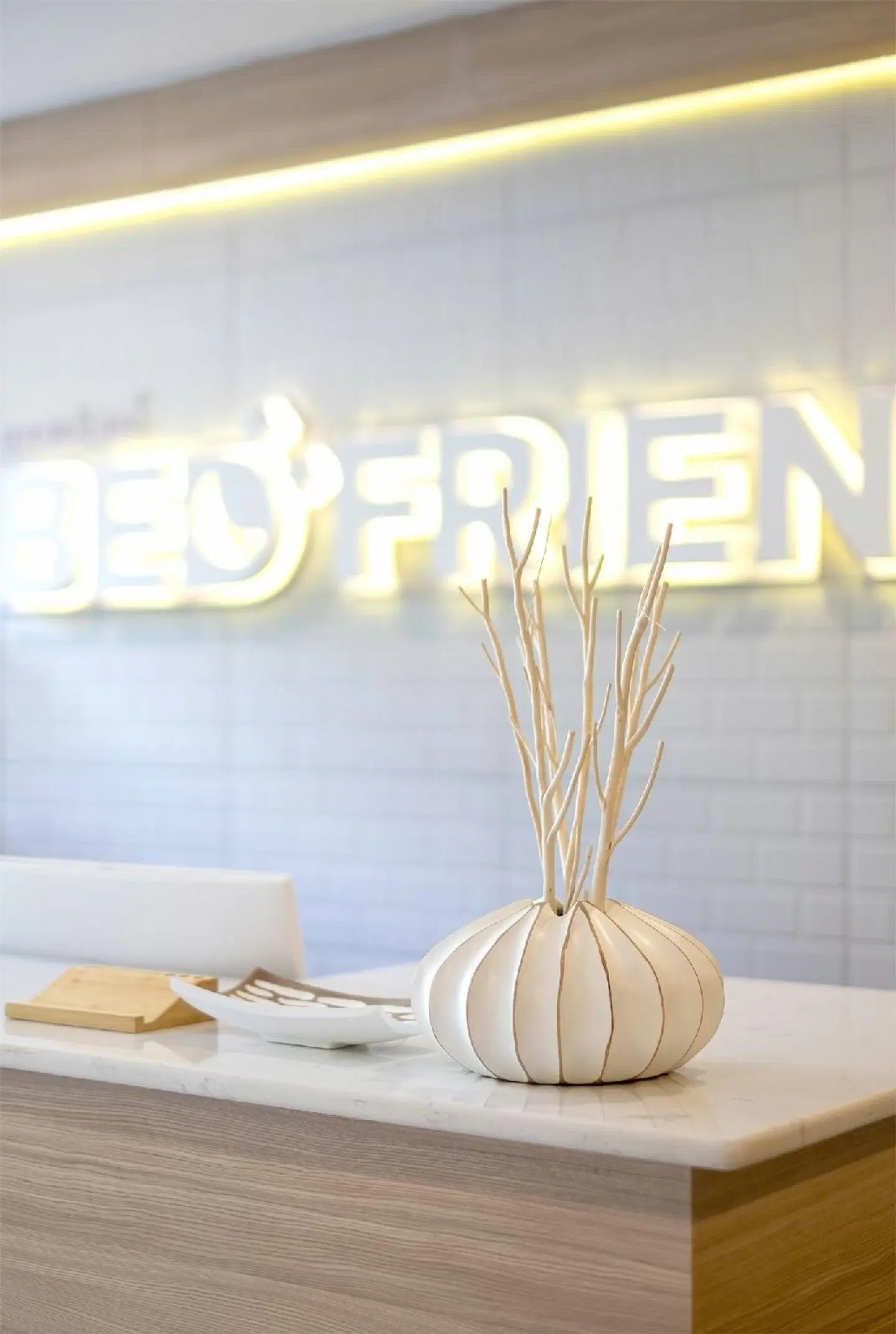 BED-FRIENDS POSHTEL HEALTH_BEAUTY