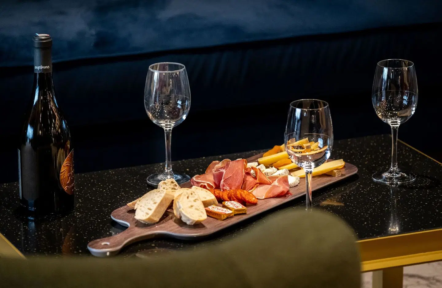 Kyriad Tours Sud - Ballan Mire Restaurant
