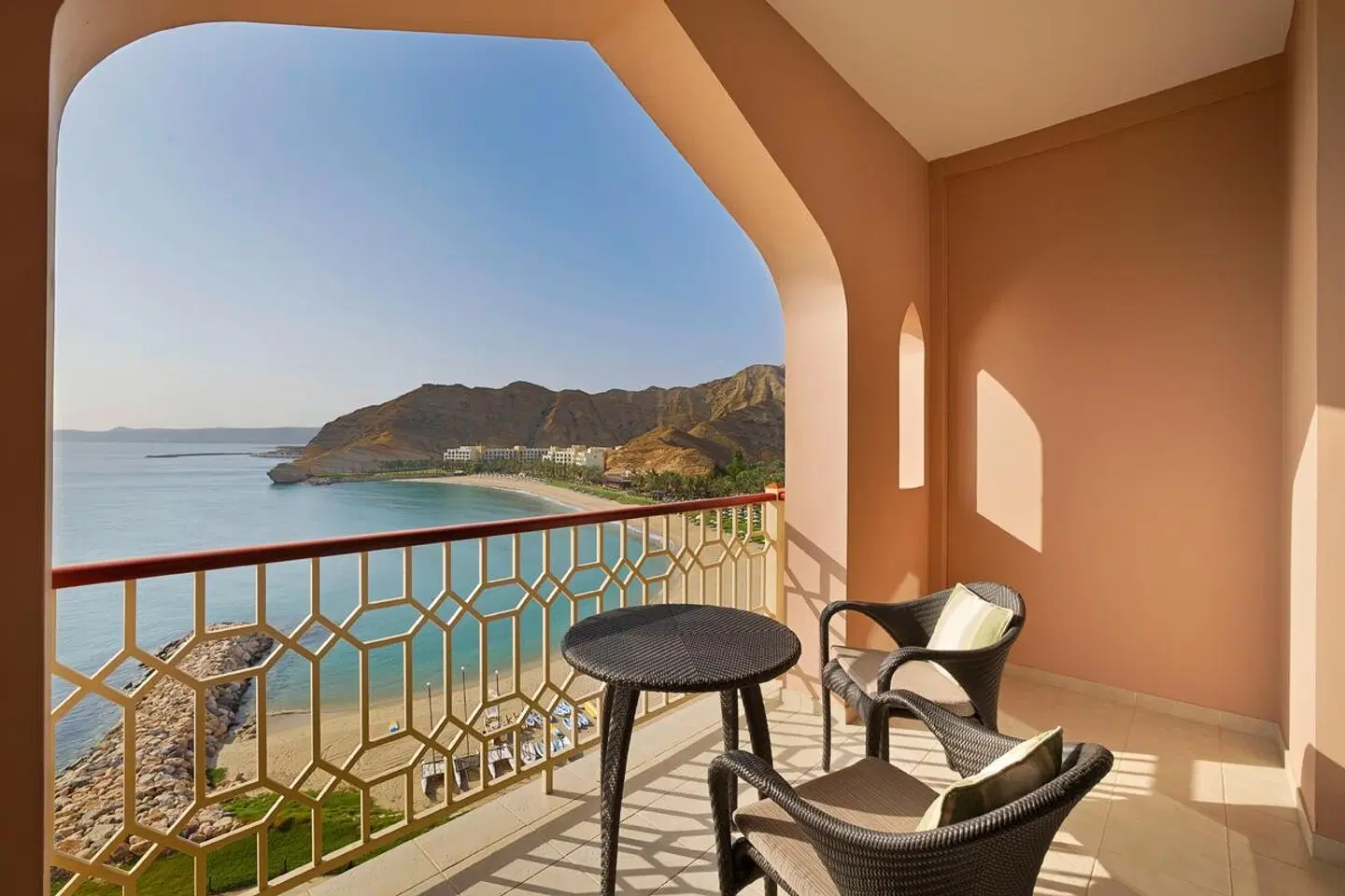 Al Husn Muscat Terrasse