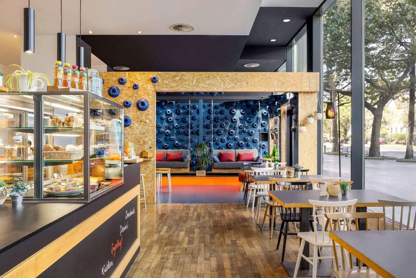 Vienna House Easy by Wyndham Berlin Prenzlauer Berg Bar