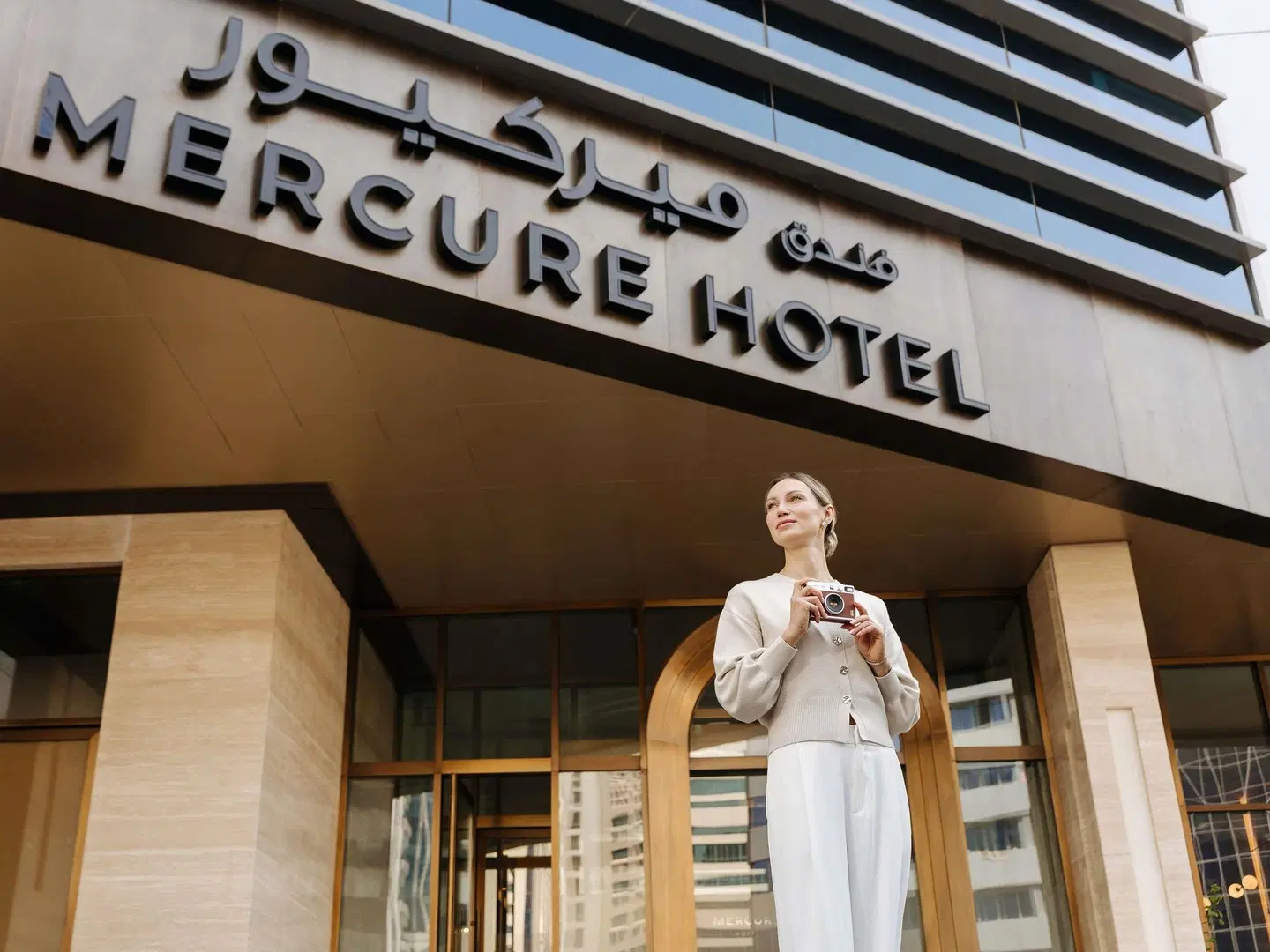 Mercure Abu Dhabi Downtown EXTERIOR