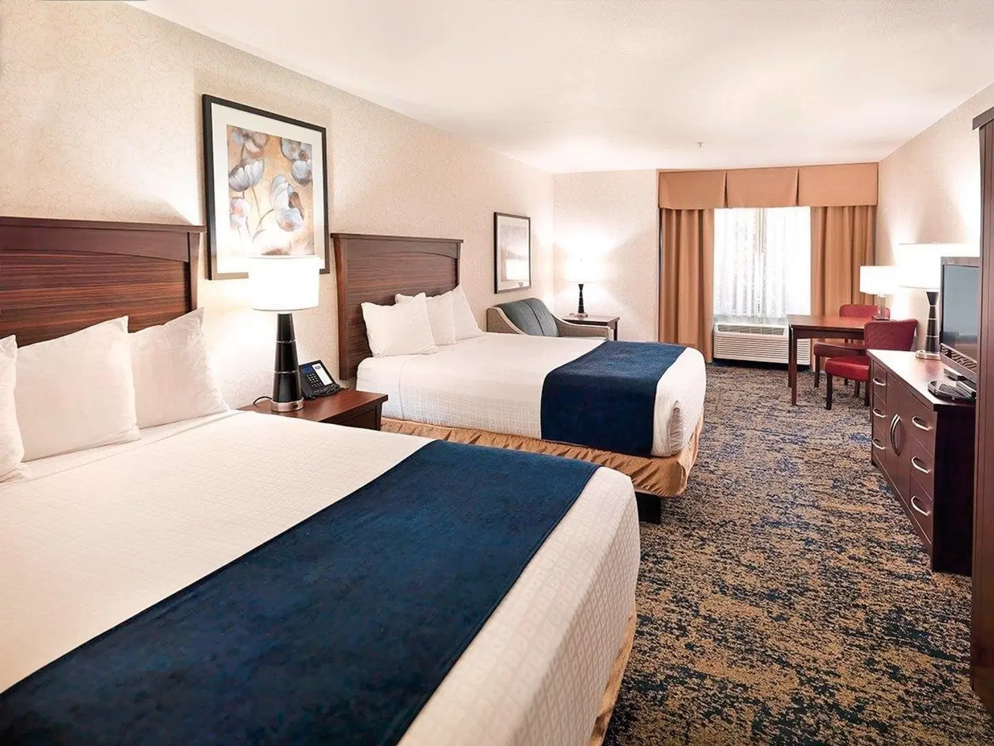 Crystal Inn Hotel & Suites Salt Lake City ROOM_EXAMPLE
