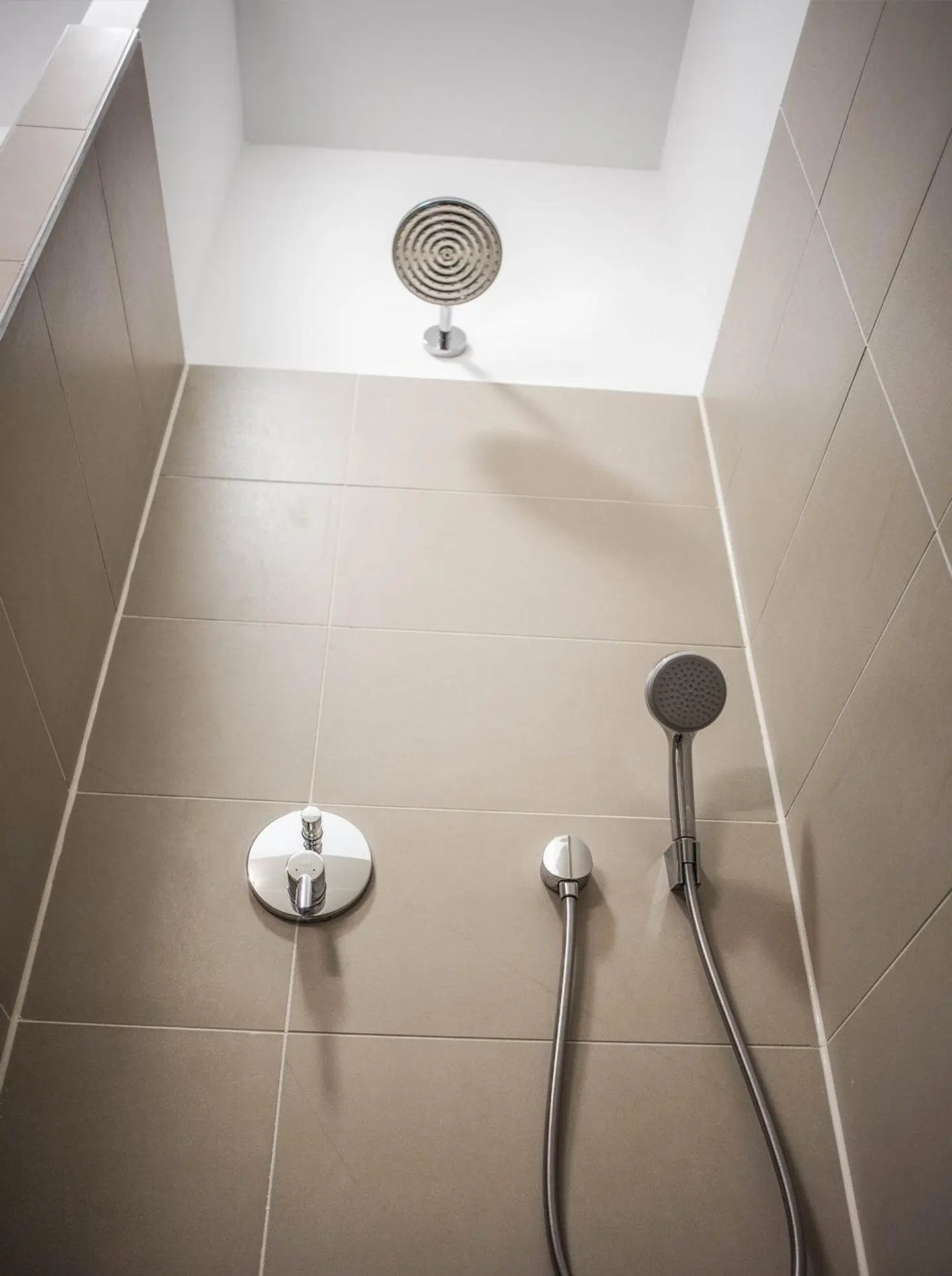Pension Absolut Berlin Badezimmer