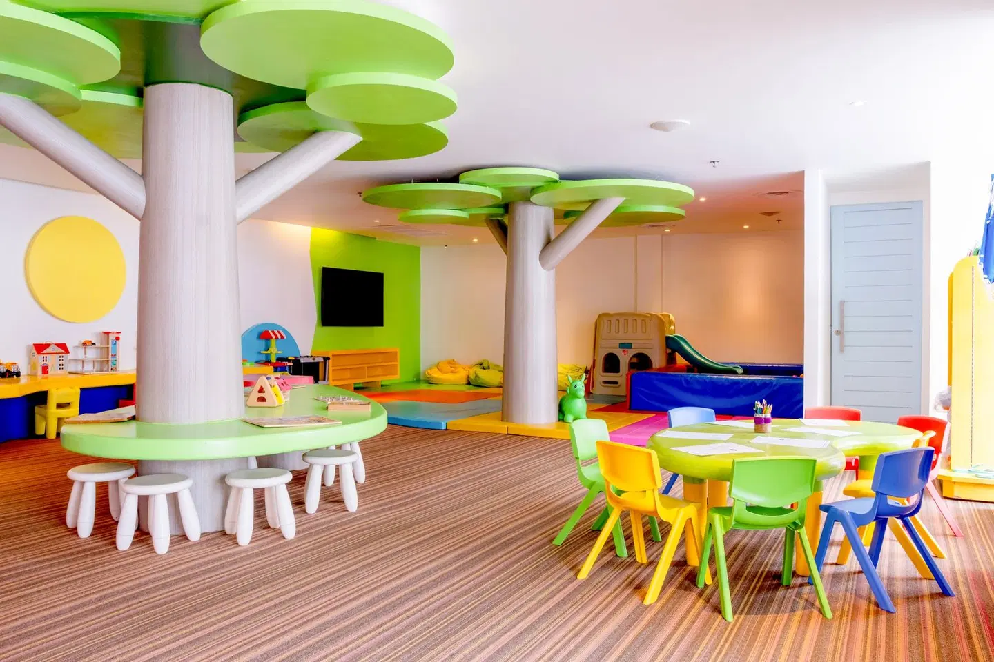 Holiday Inn Resort Phuket Karon Beach by IHG SPORTS_AND_LEISURE