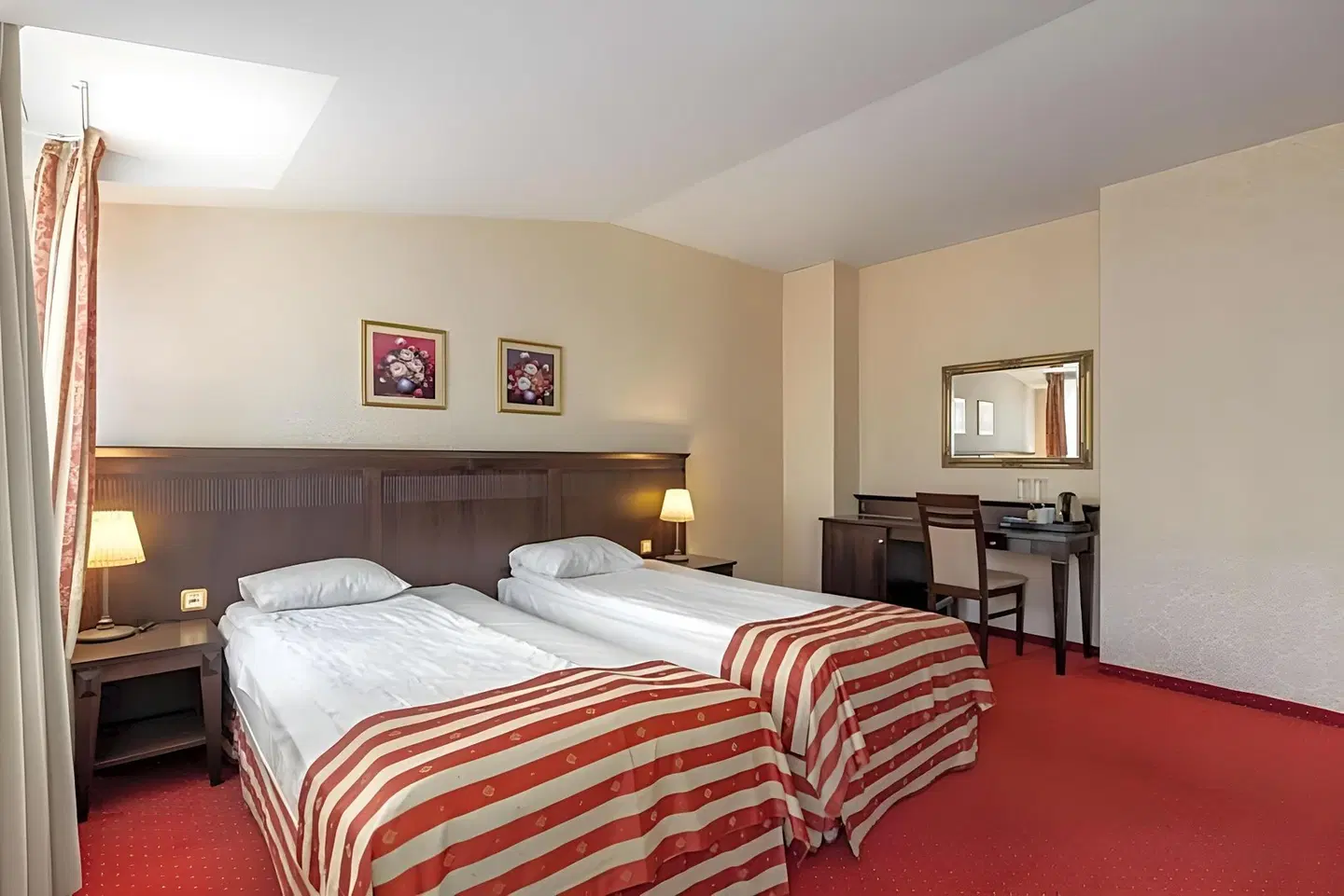 Rixwell Gertrude Hotel ROOM_EXAMPLE