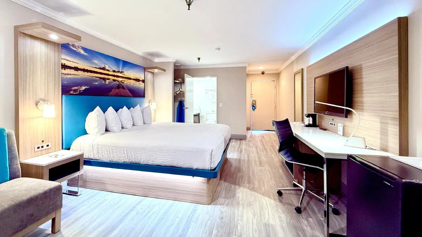 Days Inn by Wyndham Los Angeles LAX/Redondo & Manhattan Bch ROOM_EXAMPLE