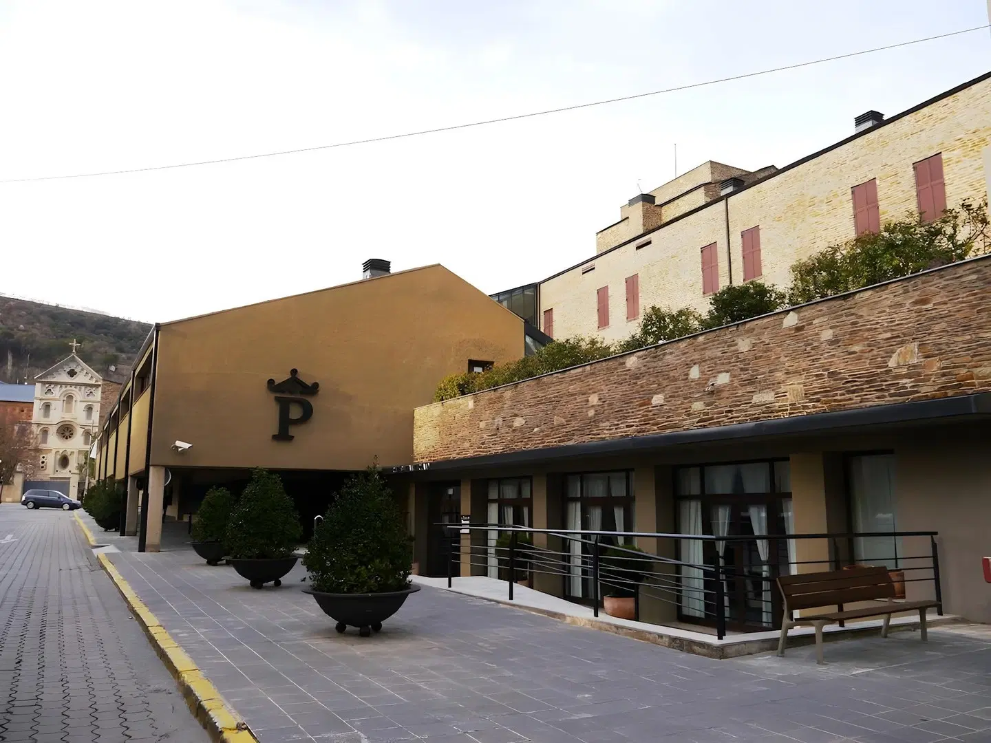 Parador De La Seu D'urgell EXTERIOR
