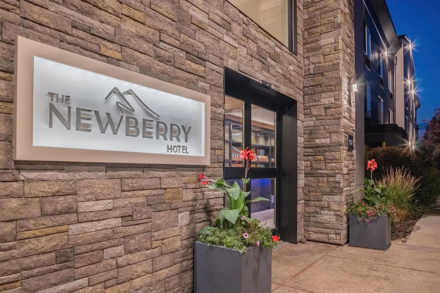 The Newberry Hotel Bend, Tapestry Collection by Hilton EXTERIOR