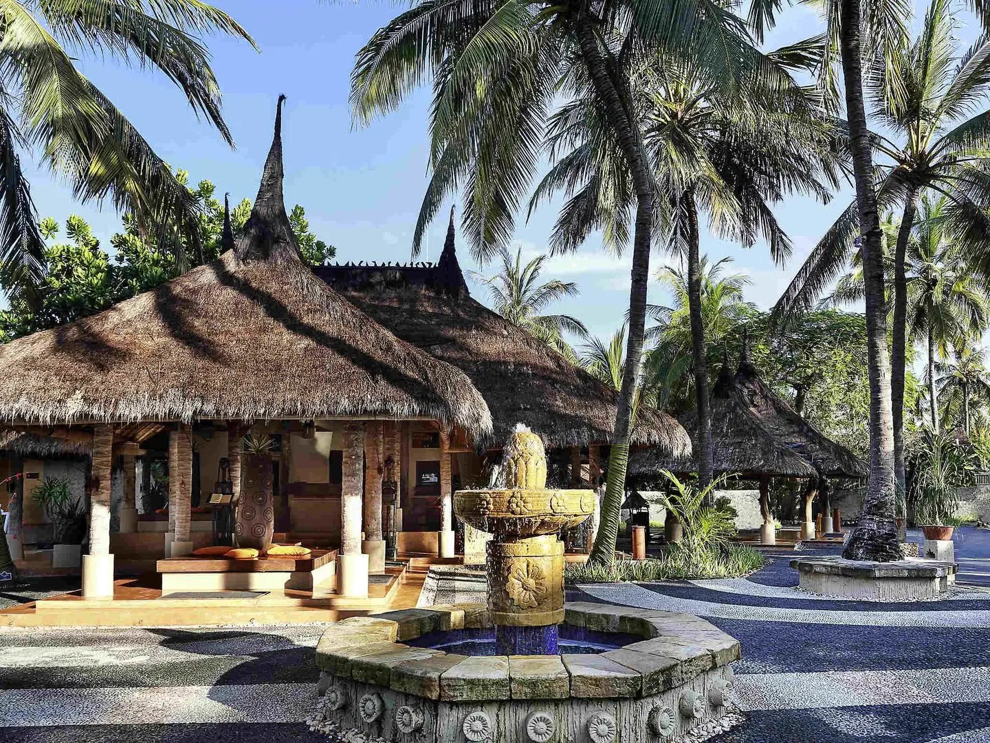 Novotel Lombok Resort and Villas Bar