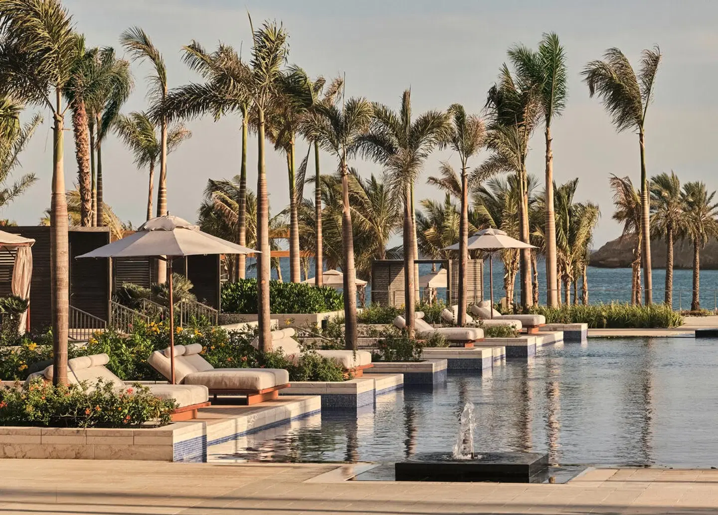 Four Seasons Resort and Residences AMAALA at Triple Bay OUTDOOR_POOL