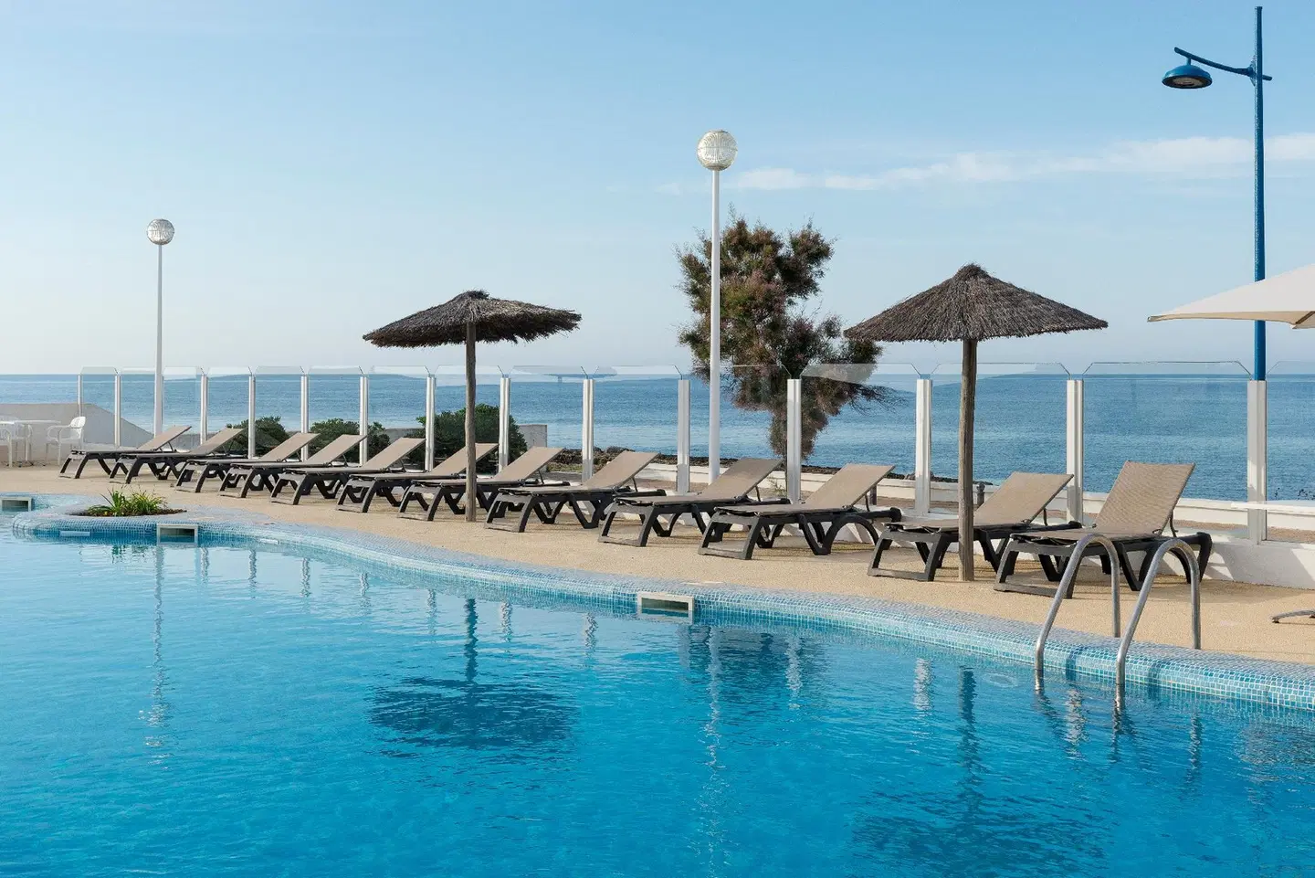 AluaSun Far Menorca OUTDOOR_POOL