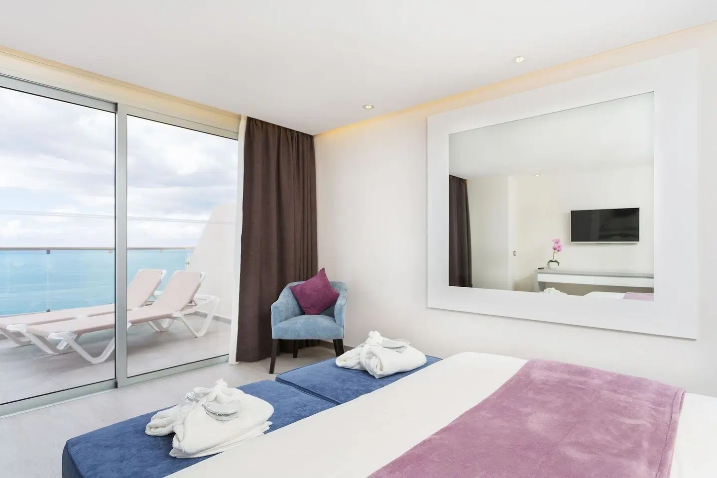 Royal Sun Resort ROOM_EXAMPLE