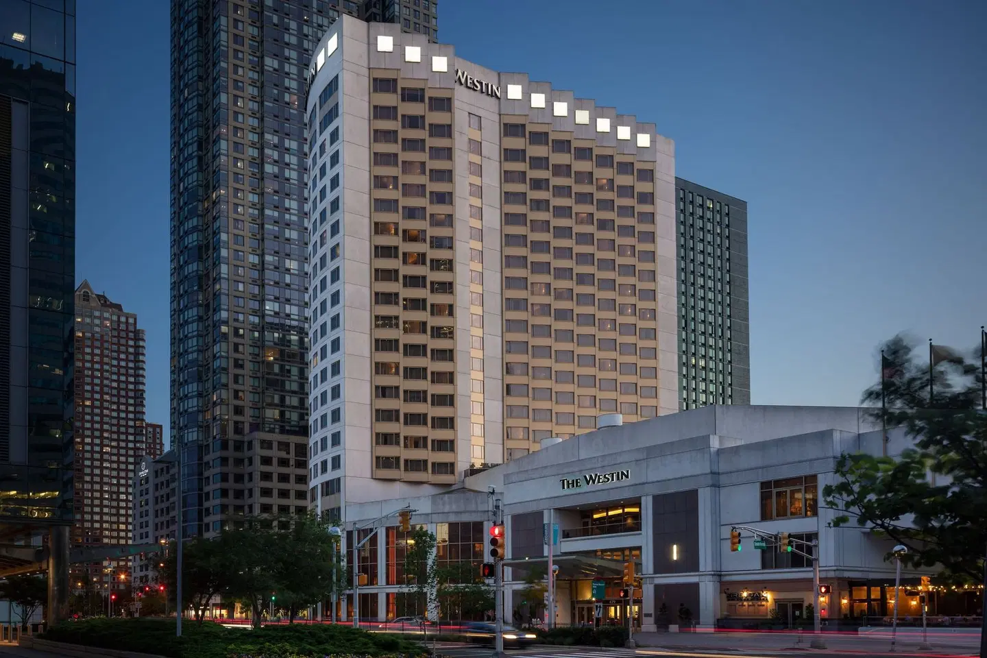 The Westin Jersey City Newport EXTERIOR