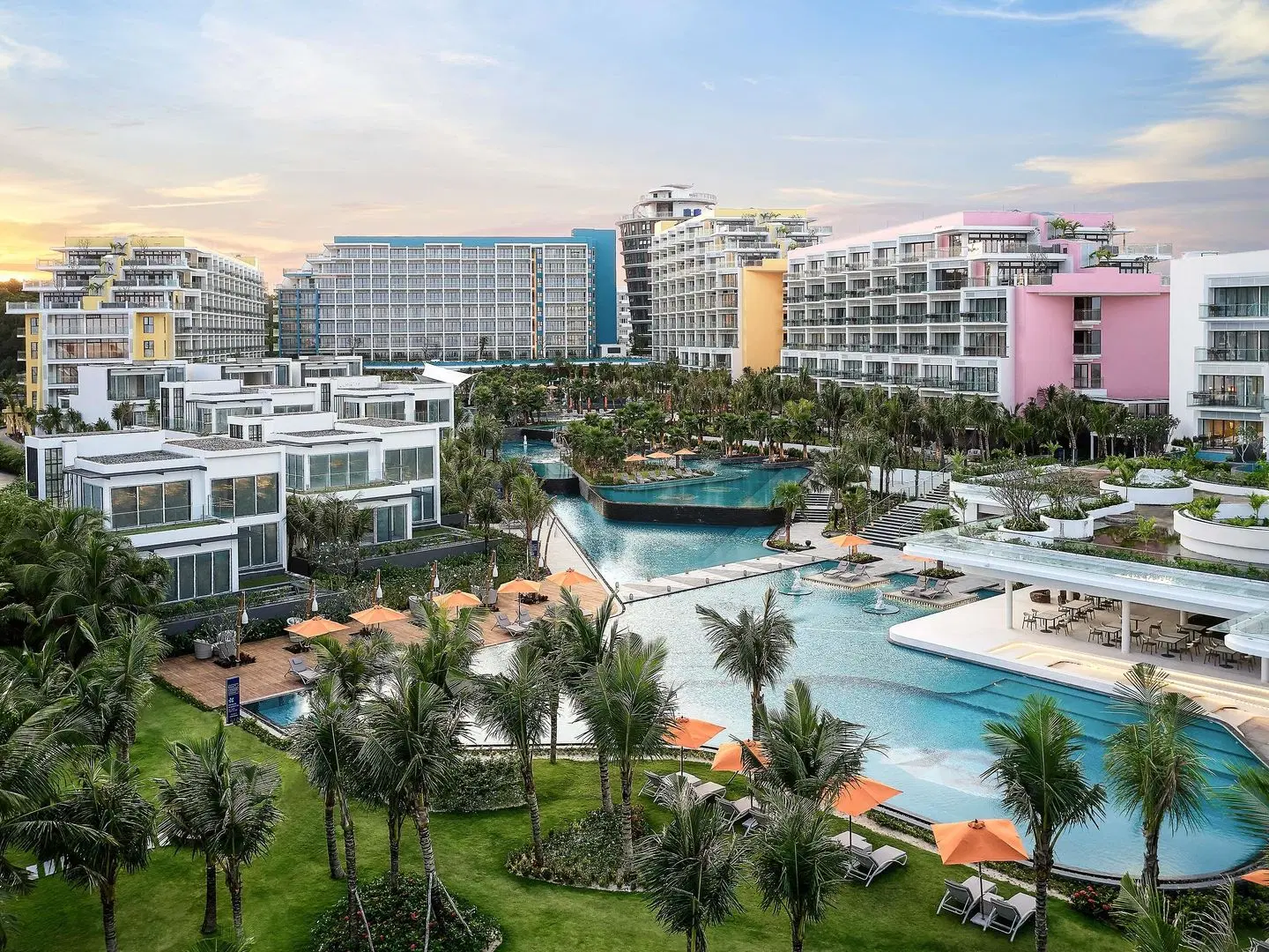 Premier Residences Phu Quoc Emerald Bay Managed by Accor EXTERIOR