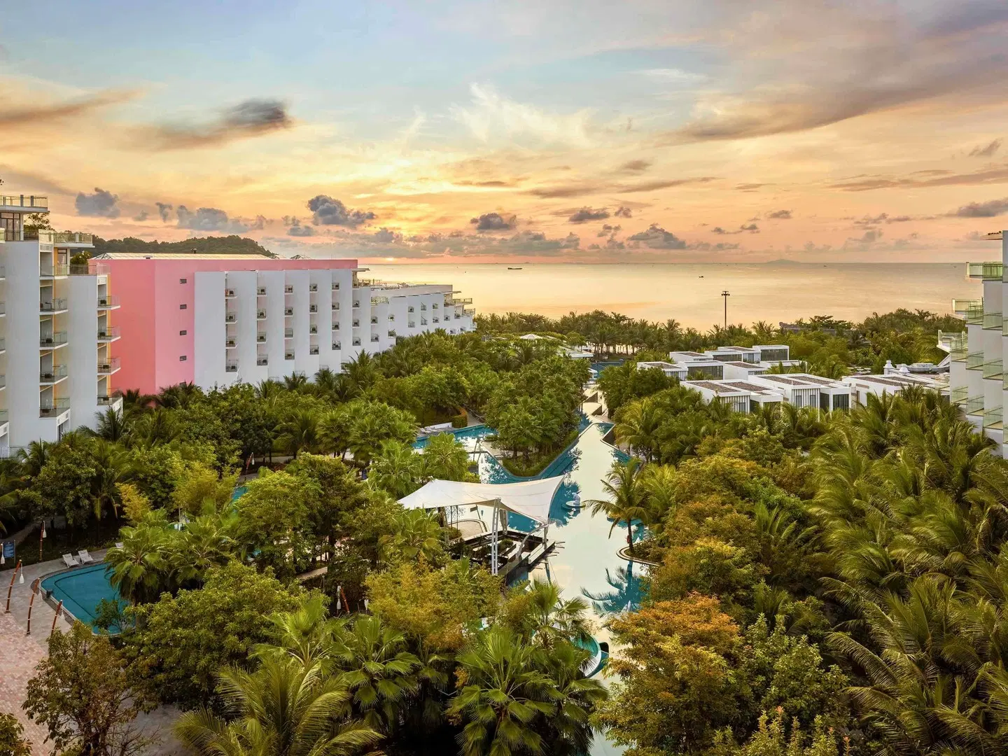Premier Residences Phu Quoc Emerald Bay Managed by Accor EXTERIOR