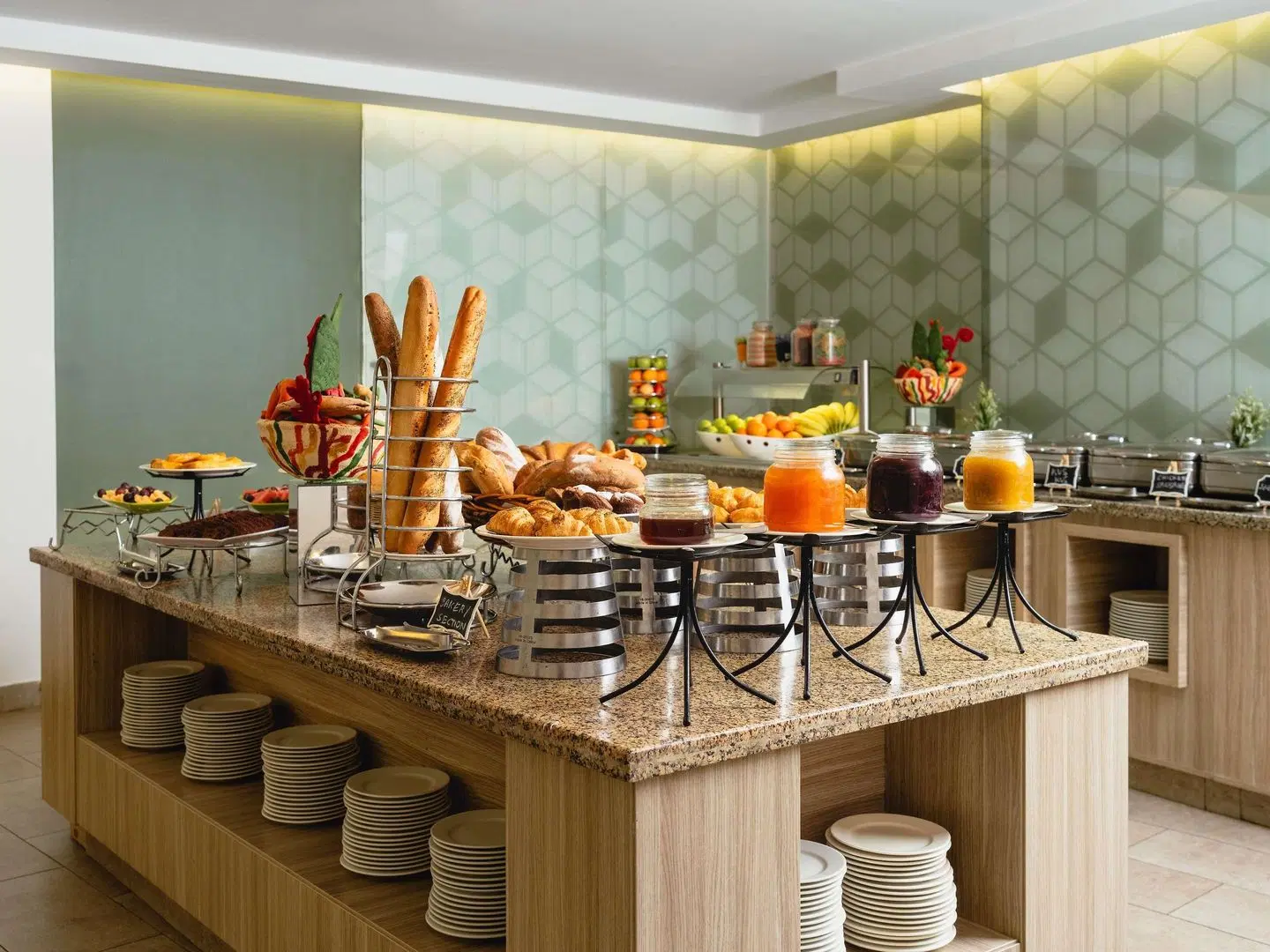 ibis Styles Makkah Restaurant