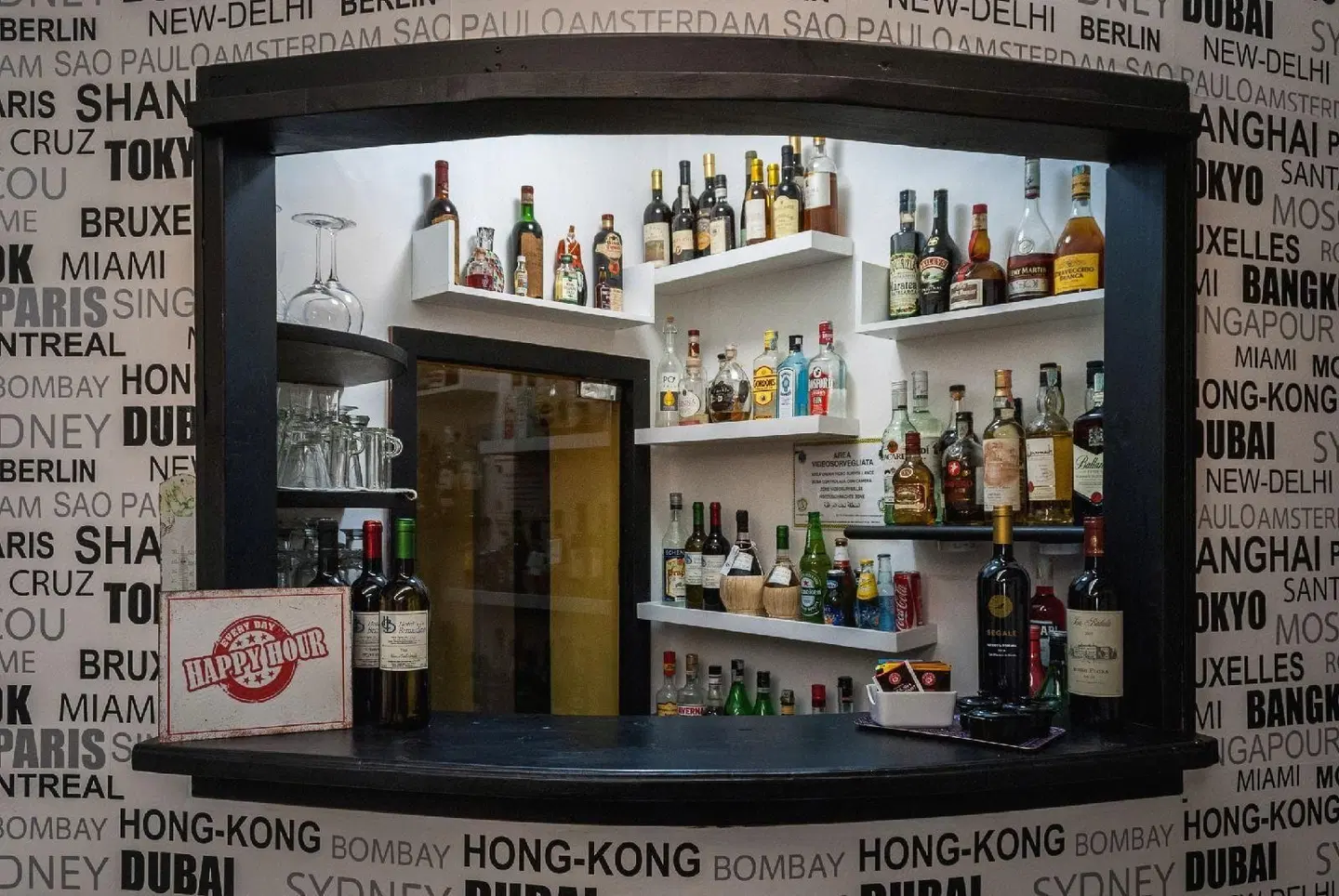 Bernardino Bar