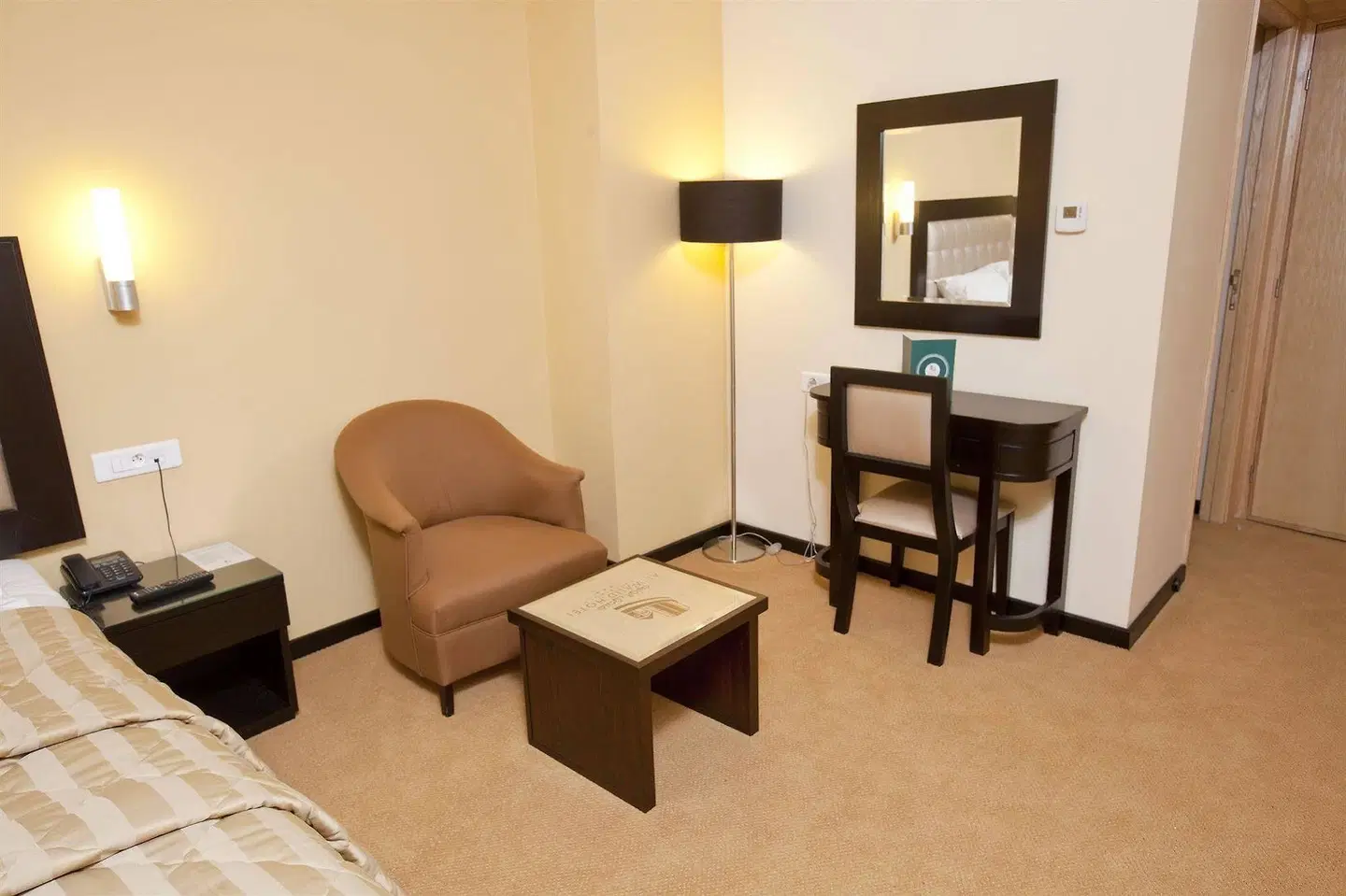 Al Walid ROOM_EXAMPLE