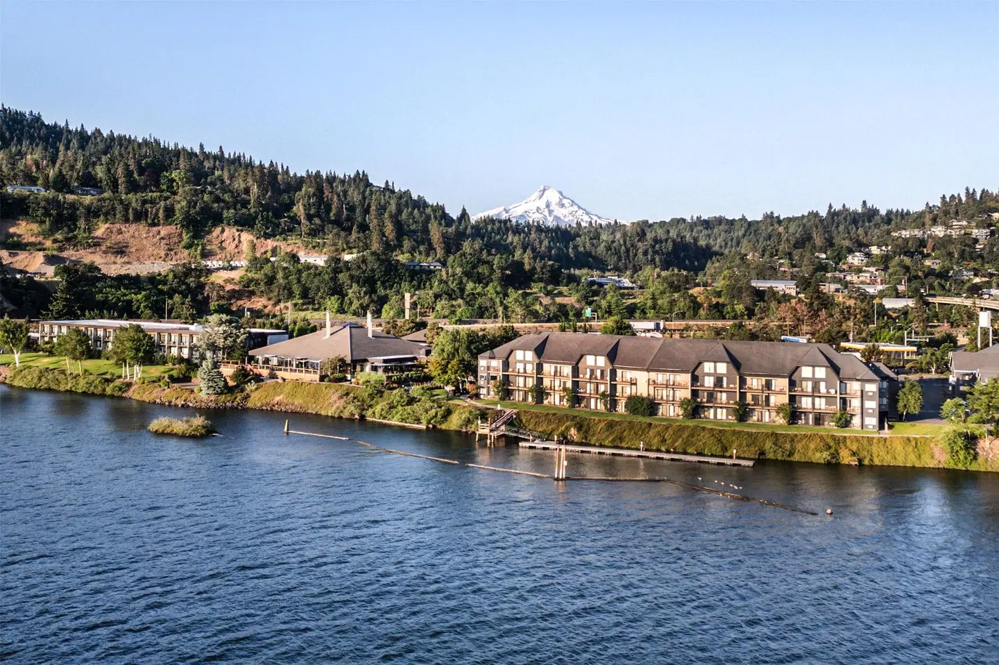 Best Western Plus Hood River Inn LANDSCAPE