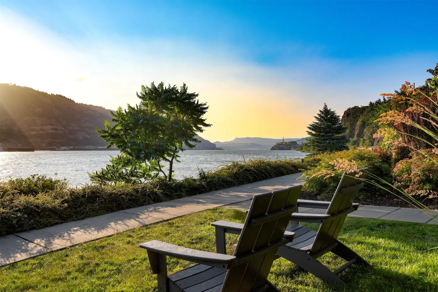 Best Western Plus Hood River Inn Garten