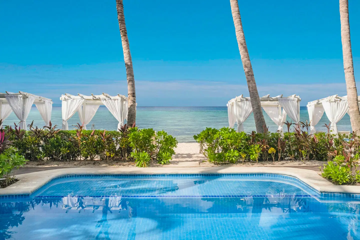 Iberostar Waves Cozumel OUTDOOR_POOL