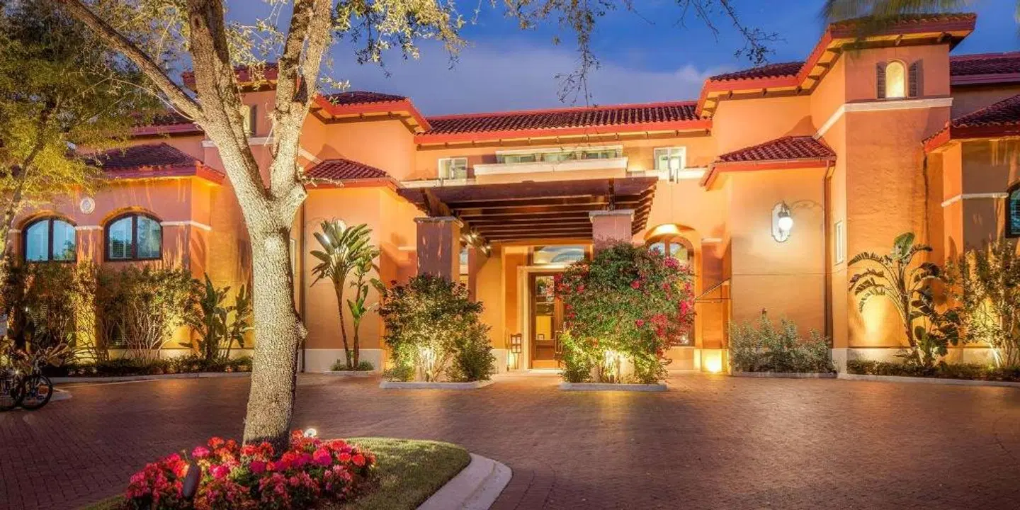 Bellasera Resort EXTERIOR