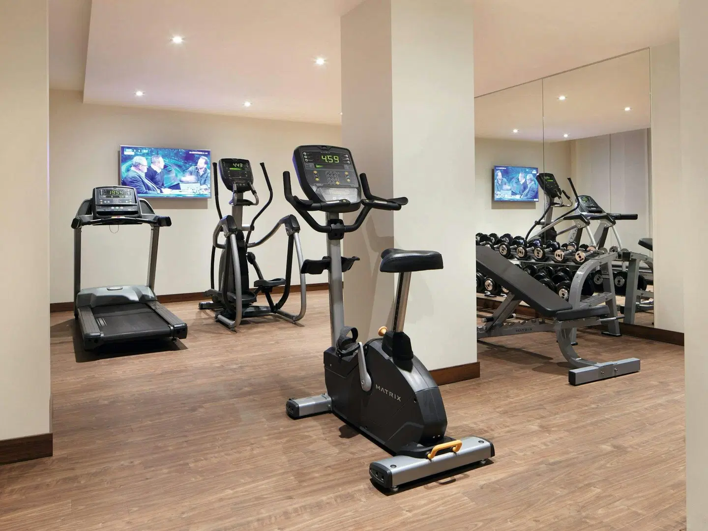 Alexander Plaza SPORTS_AND_LEISURE