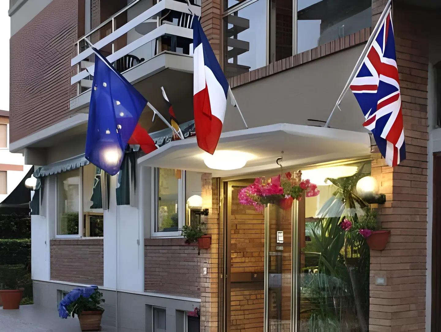 Hotel Michela EXTERIOR