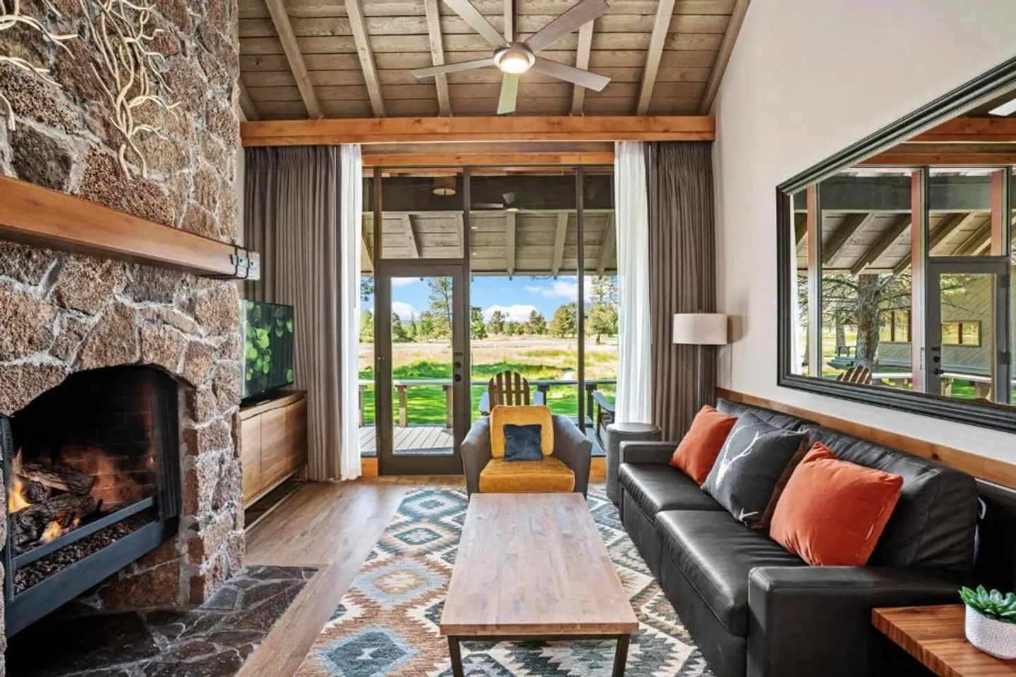 Sunriver Resort LOUNGE_LOBBY