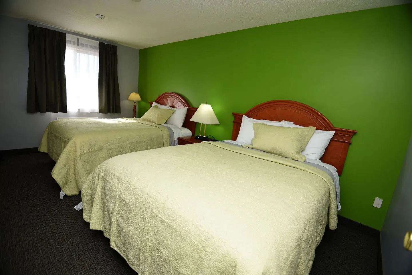 Nipissing Inn ROOM_EXAMPLE