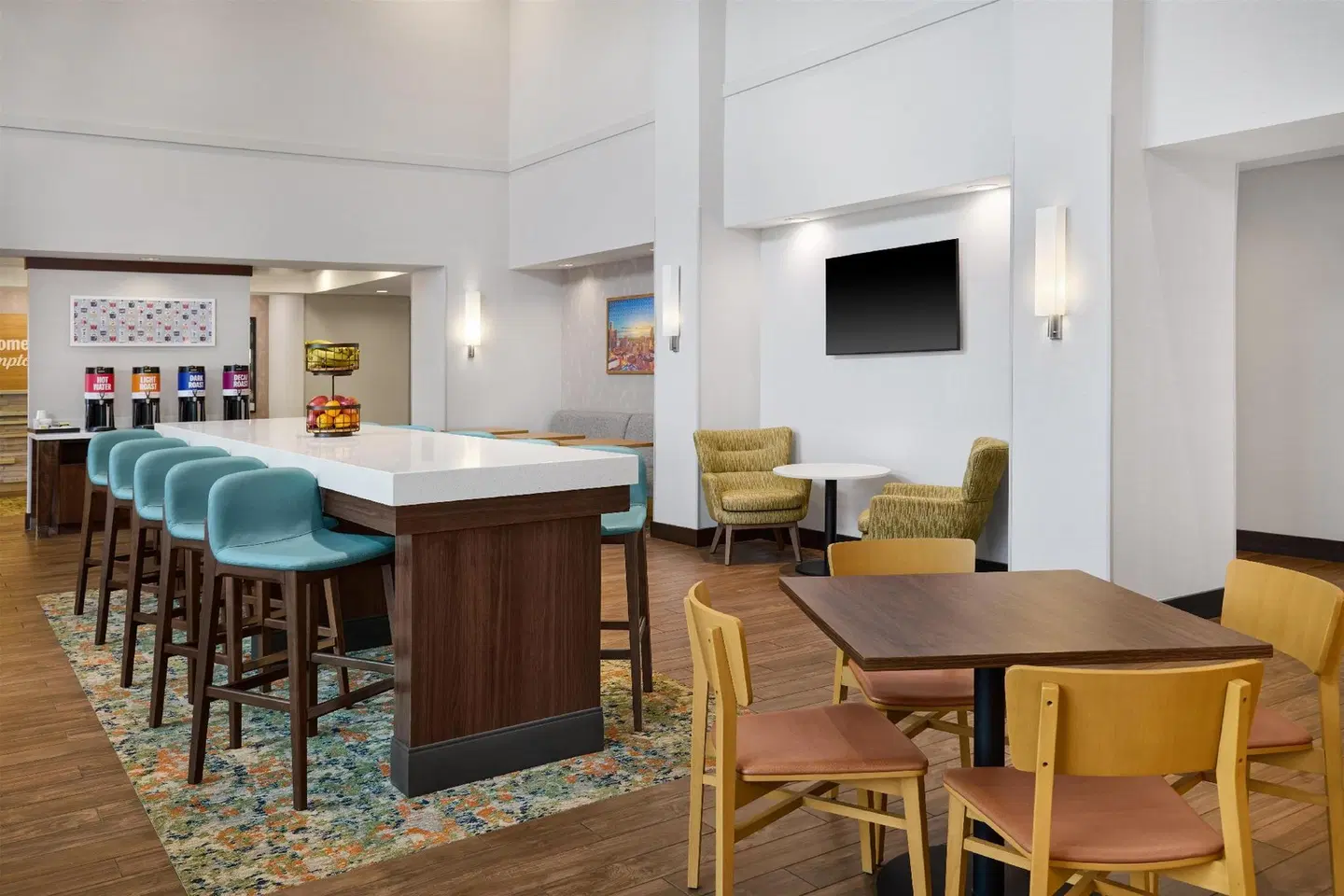 Hampton Inn & Suites Detroit/Troy ROOM_EXAMPLE