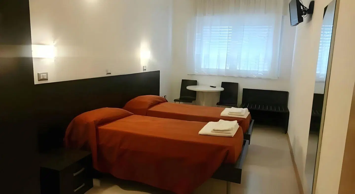 Sharing ROOM_EXAMPLE