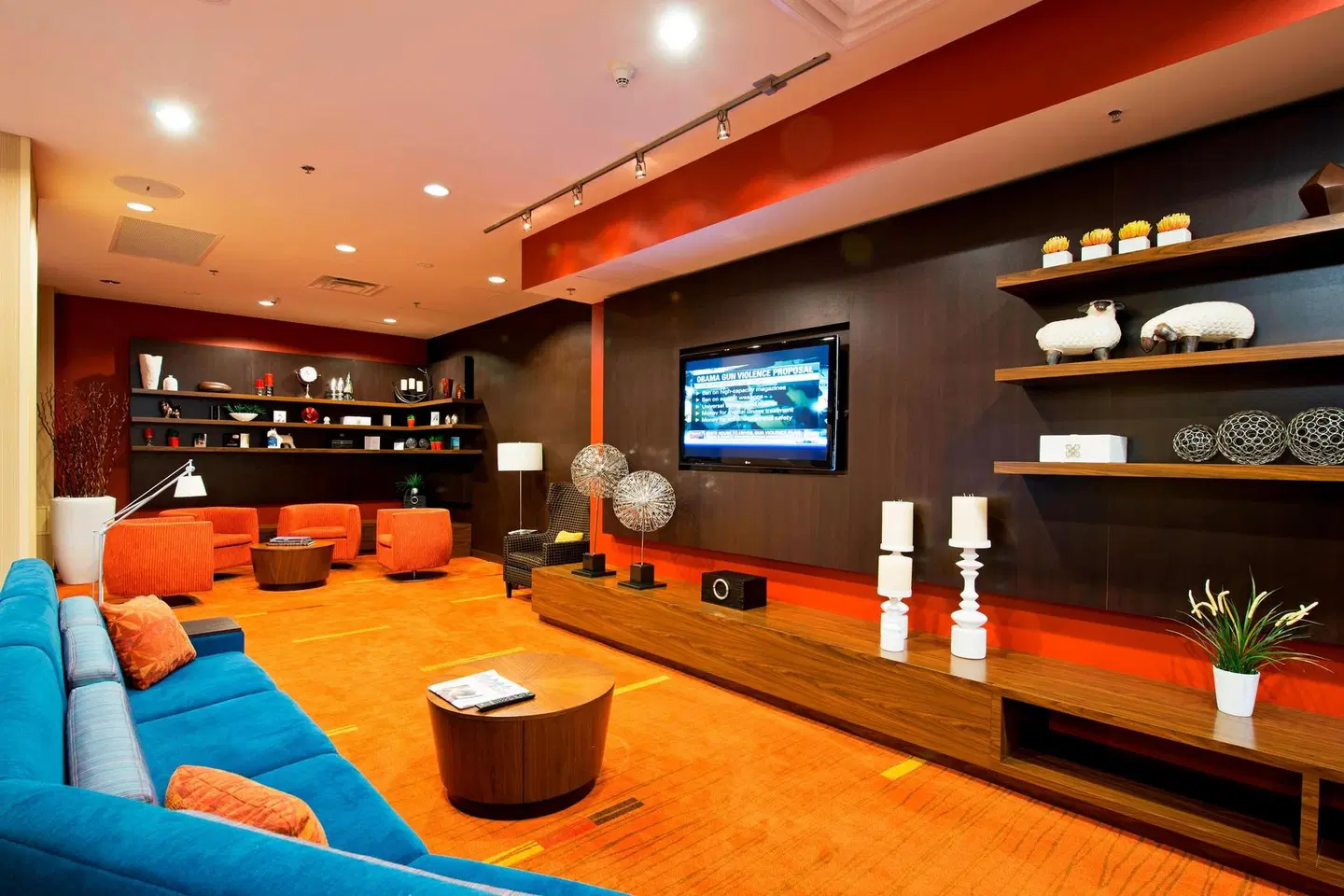 Courtyard by Marriott Ottawa East Bar