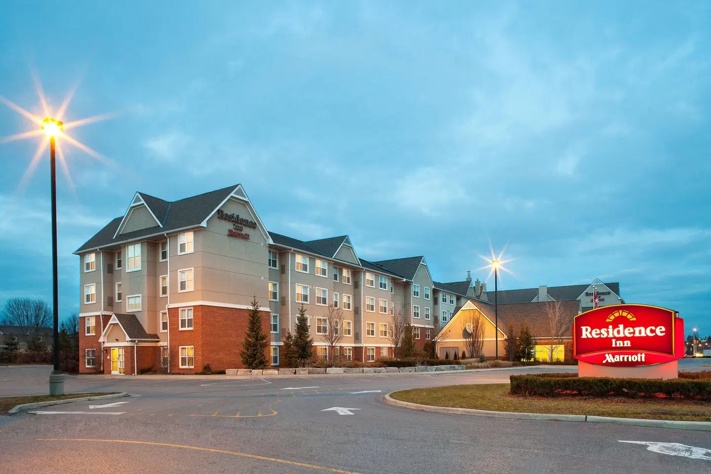 Residence Inn by Marriott Whitby EXTERIOR