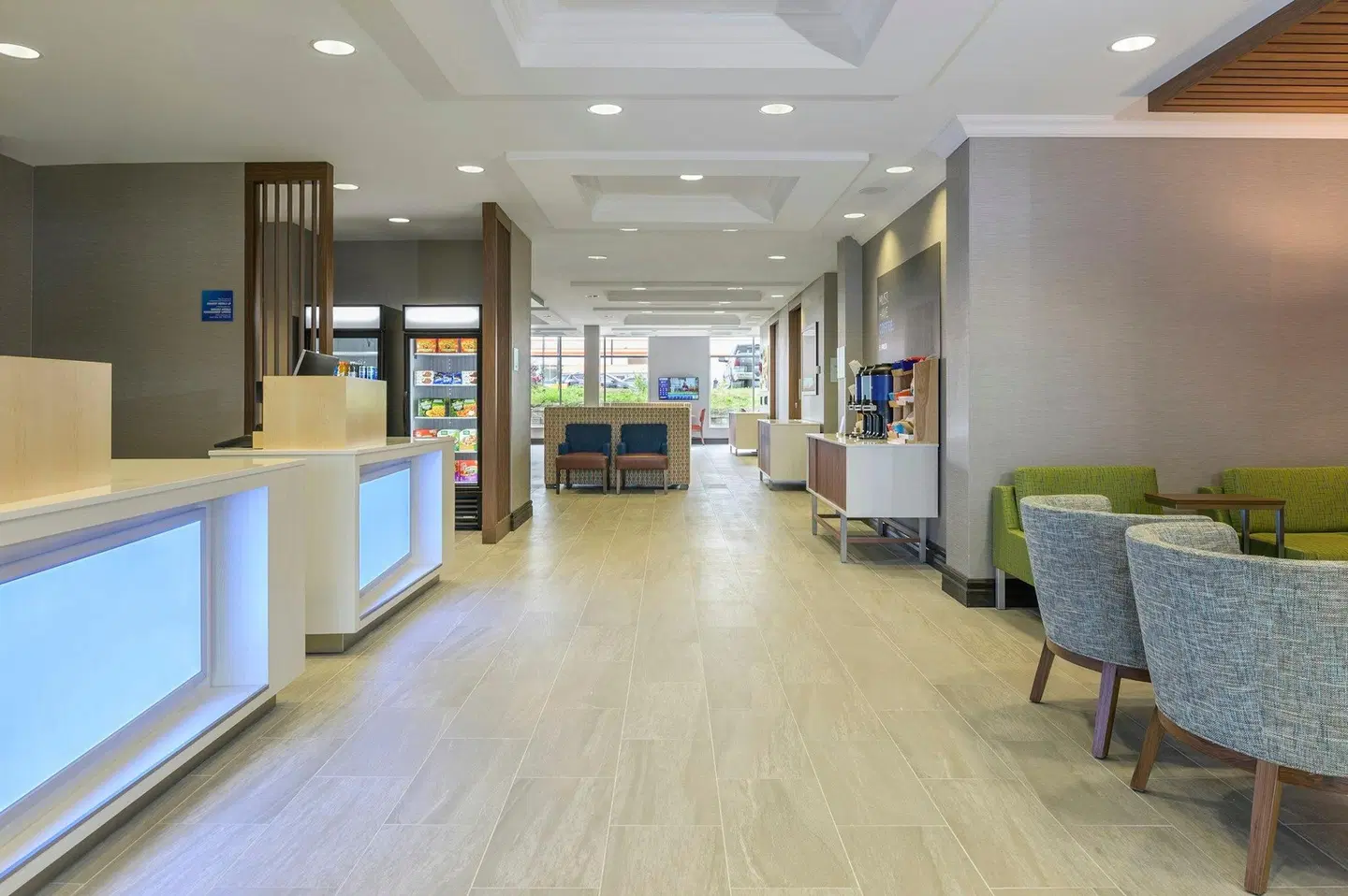 Holiday Inn Express Hotel & Suites North Bay by IHG LOUNGE_LOBBY