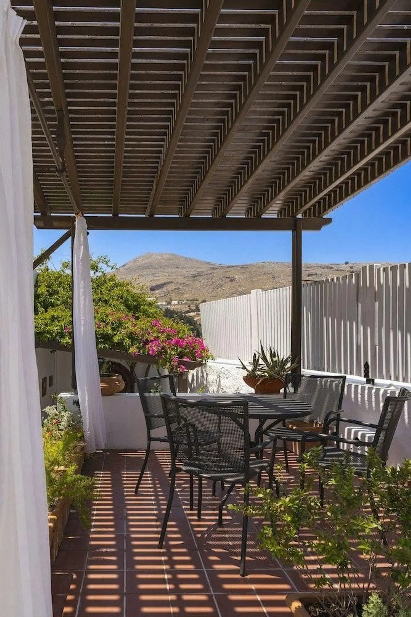 Maris Lindos, Suites and Apartments Terrasse