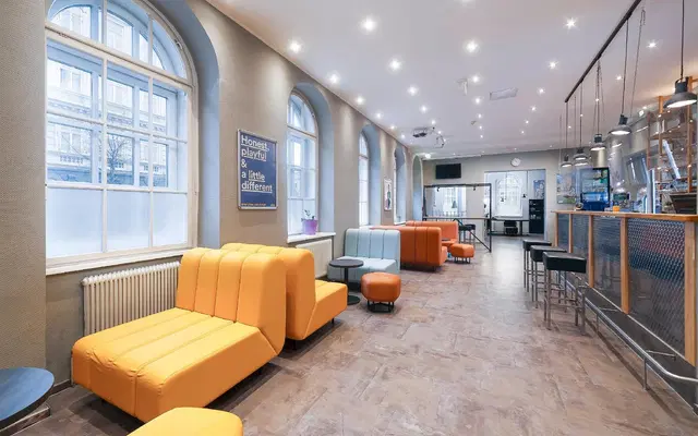 a&o Wien Stadthalle LOUNGE_LOBBY