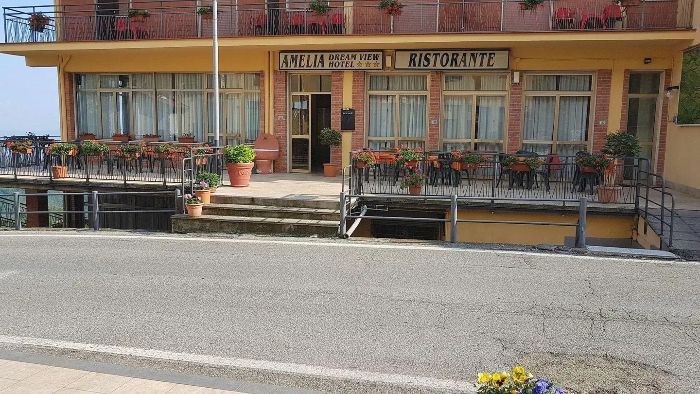 Amelia Dream View Hotel Terrasse