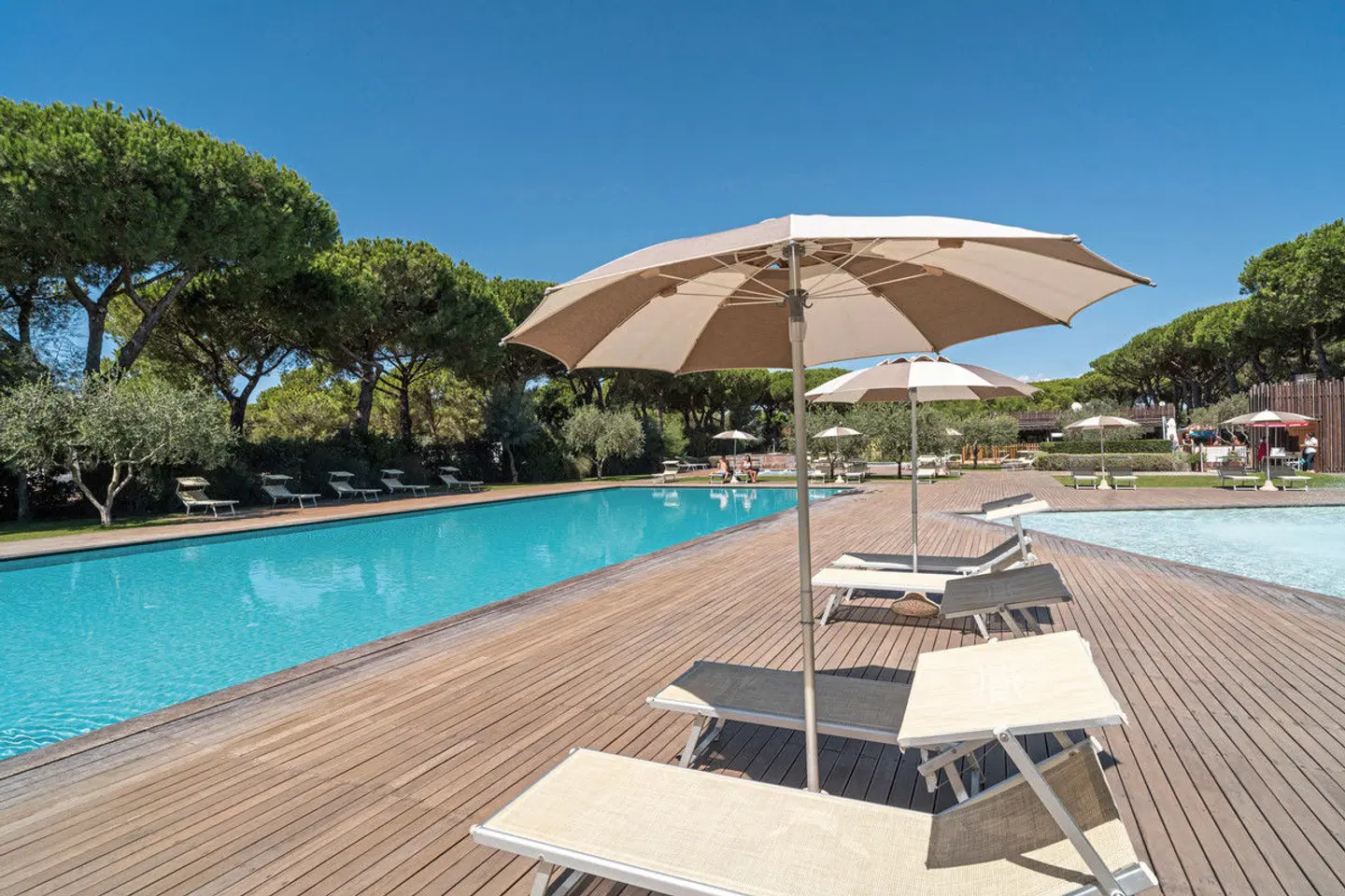Orbetello Family Collection OUTDOOR_POOL