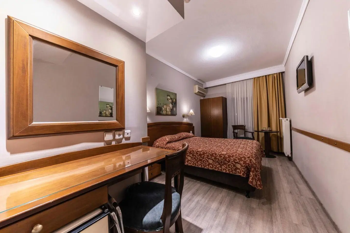 Eden ROOM_EXAMPLE