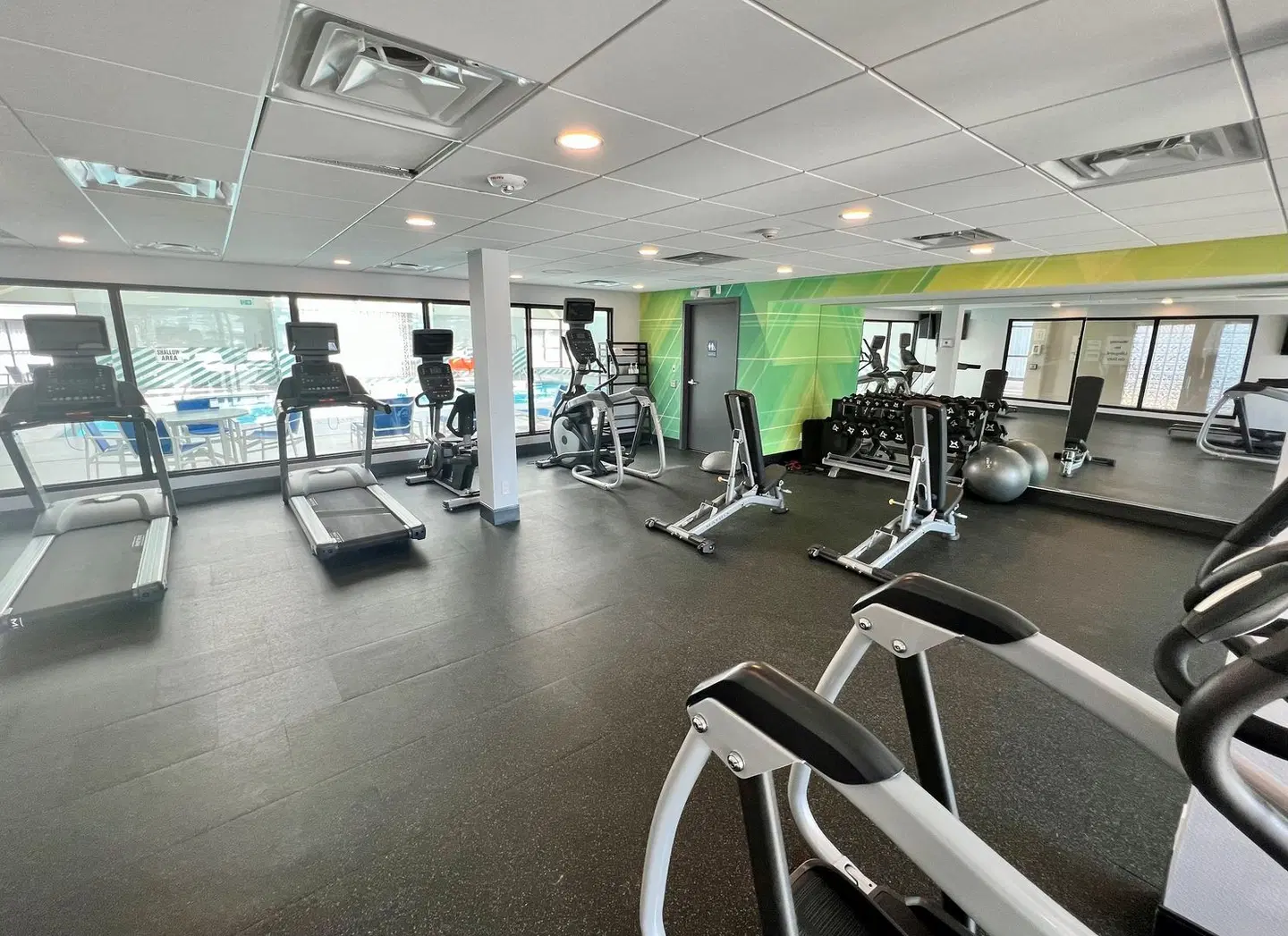 Holiday Inn Toronto Airport East SPORTS_AND_LEISURE